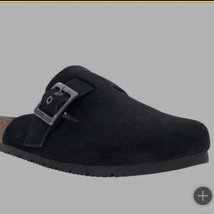 Staheekum Genune Suede ,size 9